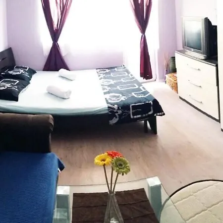Yavor Hotel