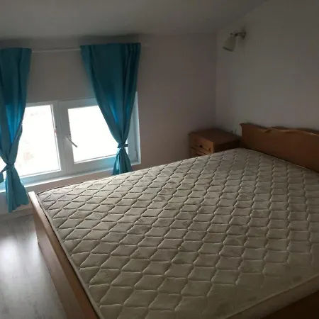 Hotel Yavor 2*