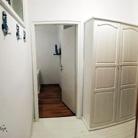Yavor Hotel 2*